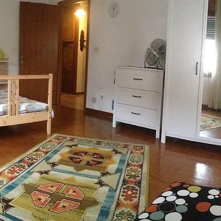 Alojamento de Acomodação e Pequeno-almoço Aleardi Mestre